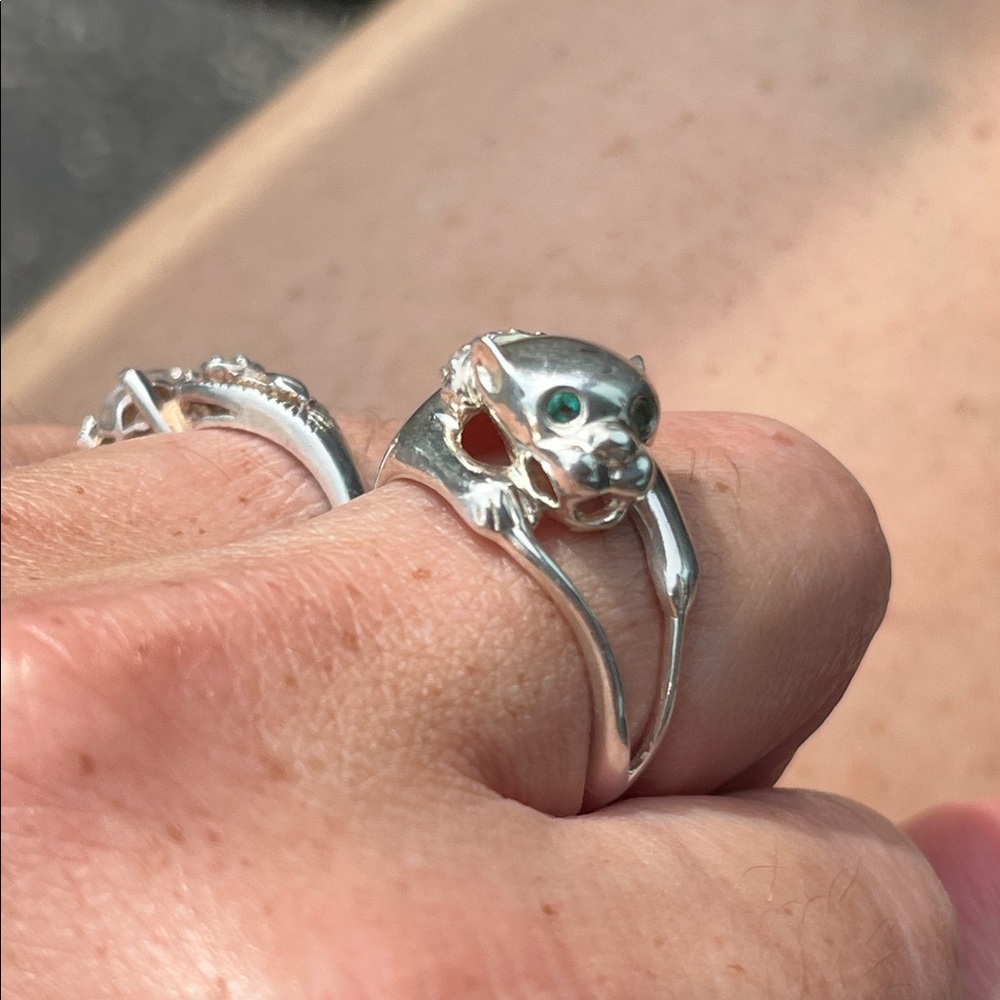 Sterling Panther wrap ring w/ Genuine Emerald eyes & Diamond collar - Picture 11 of 17